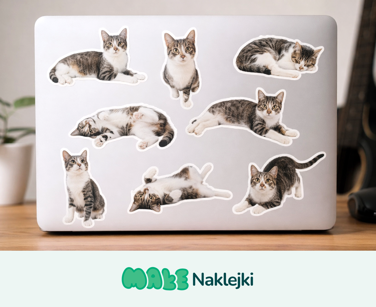 Personalizowane naklejki na laptopa w aranżacji domowego biura